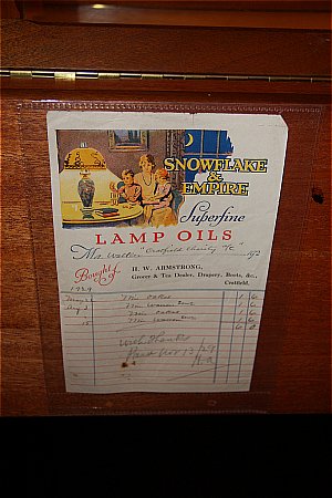 SNOWFLAKE LAMP OIL - click to enlarge